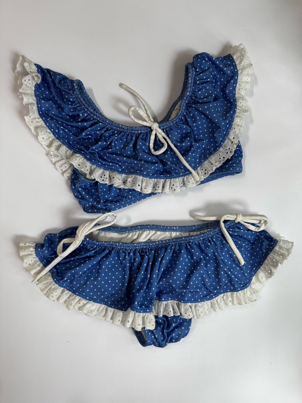 Wildling 4T Polka Dot Bikini Set Blue & White Eyelet Ruffle & Tie 2 pcs WDW Girl - Picture 11 of 11